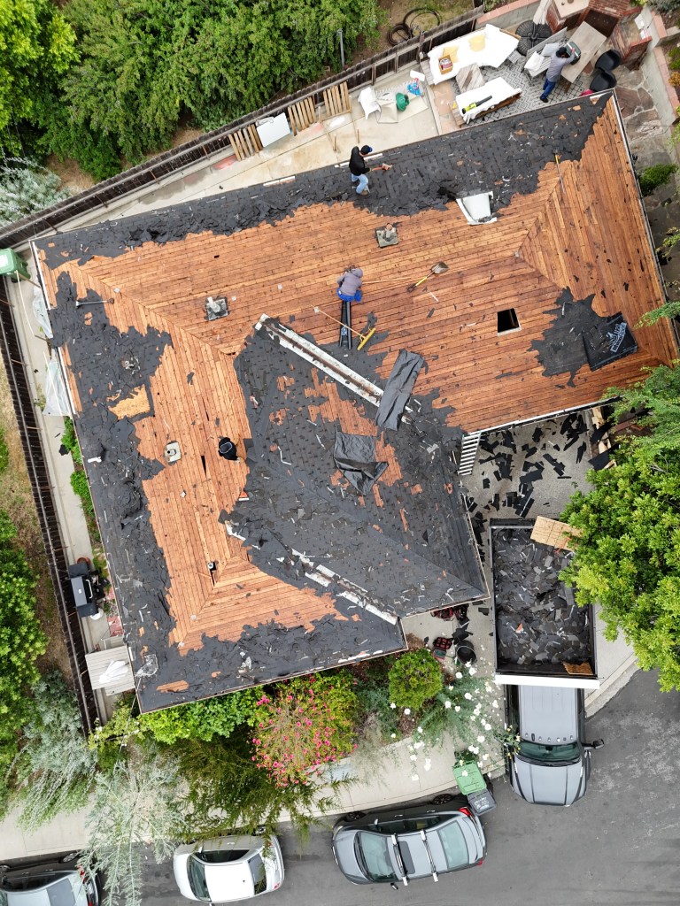 roof demolition in Pasadena, ca